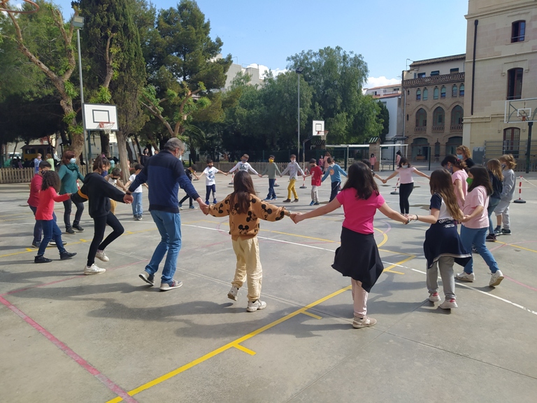 Ballem sardanes a 4t